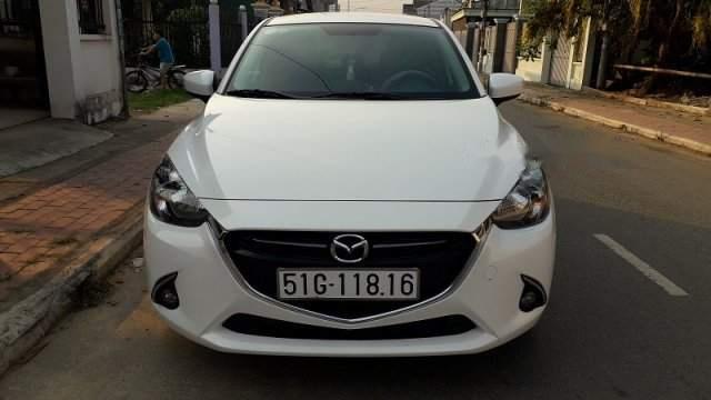 Mazda 2 1.5AT 2017 - Bán Mazda 2 1.5AT sản xuất năm 2017, màu trắng, giá chỉ 495 triệu