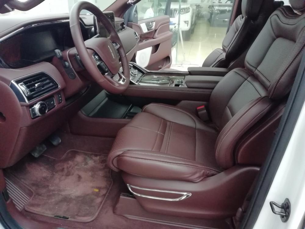 Lincoln Navigator Black Balel L 2019 - Cần bán Lincoln Navigator Black Balel L đời 2019, màu trắng, xe nhập