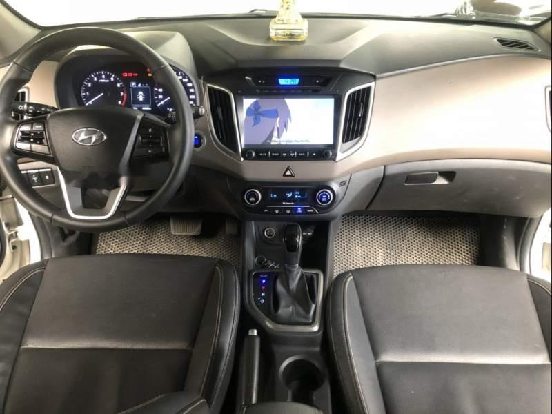 Hyundai Creta  1.6AT    2016 - Bán Hyundai Creta 1.6AT, sản xuất 2016, nhập Ấn Độ, đăng ký biển SG, chạy 45.000km