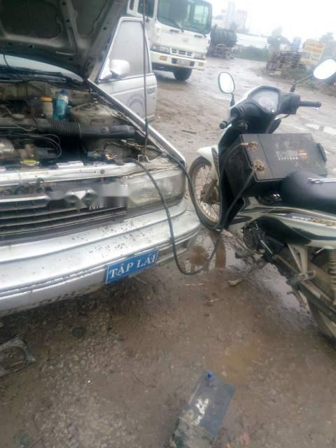 Nissan Tiida   1993 - Bán Nissan Tiida 1993, màu bạc, nhập khẩu nguyên chiếc