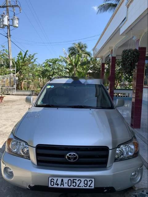 Toyota Highlander   2.4 2005 - Cần bán Toyota Highlander 2.4 năm 2005, màu bạc, nhập khẩu nguyên chiếc, chính chủ