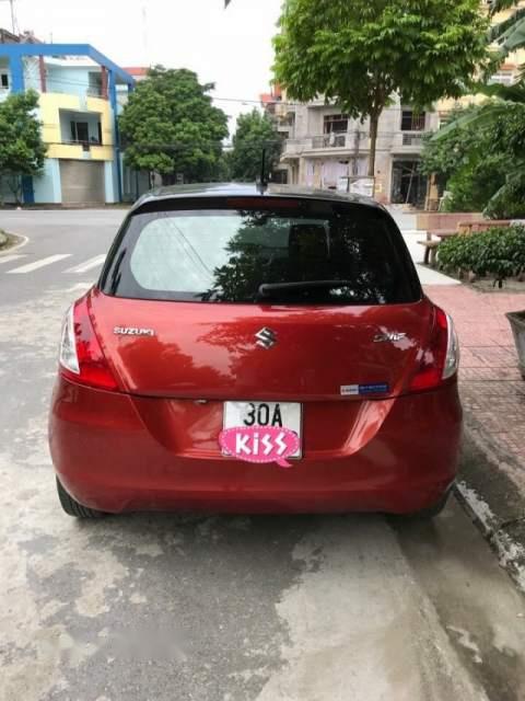 Suzuki Swift 2014 - Cần bán lại xe Suzuki Swift năm sản xuất 2014, hai màu, xe nhập, giá 438tr