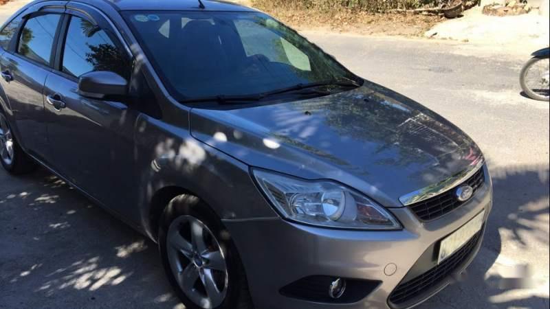 Ford Focus   2011 - Cần bán lại xe Ford Focus sản xuất năm 2011, màu nâu, số tự động