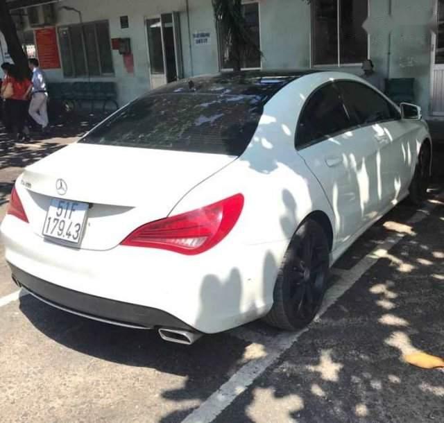 Mercedes-Benz CLA class  200  2015 - Bán Mercedes 200 đời 2015, màu trắng, xe odo 40,000 km