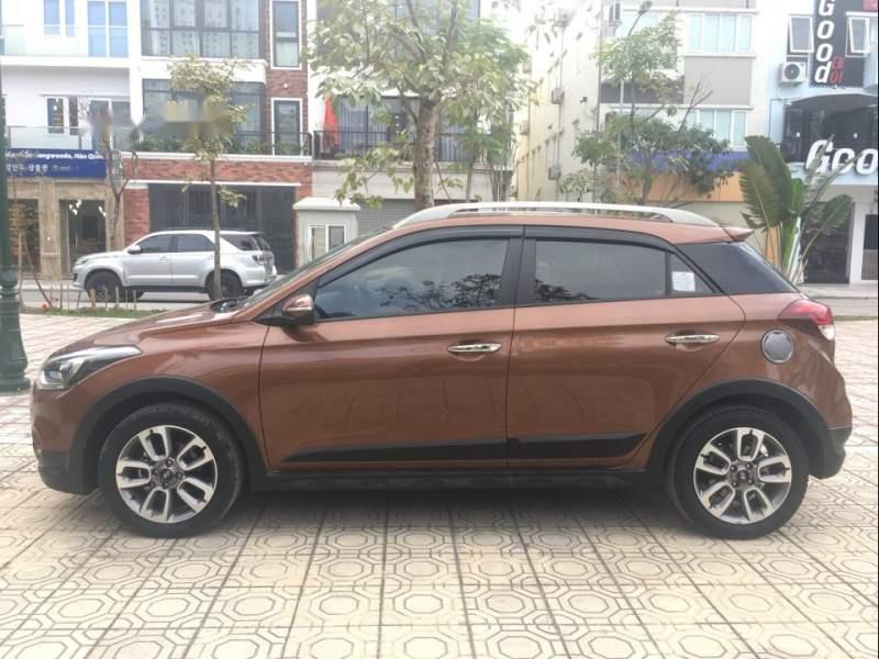 Hyundai i20 Active  1.4AT 2015 - Bán xe Hyundai i20 Active 1.4AT đời 2015, màu nâu, nhập khẩu