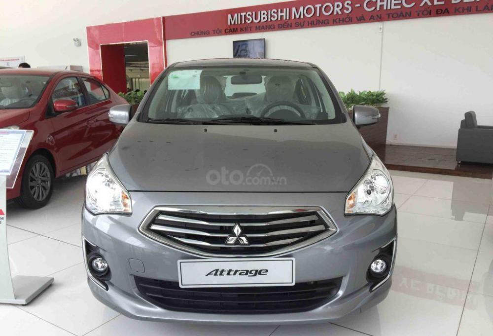 Mitsubishi Attrage 2018 - Bán Mitsubishi Attrage năm 2018, màu xám, nhập khẩu nguyên chiếc, xe sẵn giao ngay, hỗ trợ trả góp 80%, LH: 0963413446