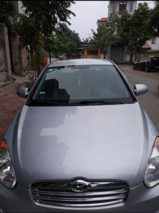 Hyundai Verna    2008 - Bán ô tô Hyundai Verna đời 2008, màu bạc, xe đẹp