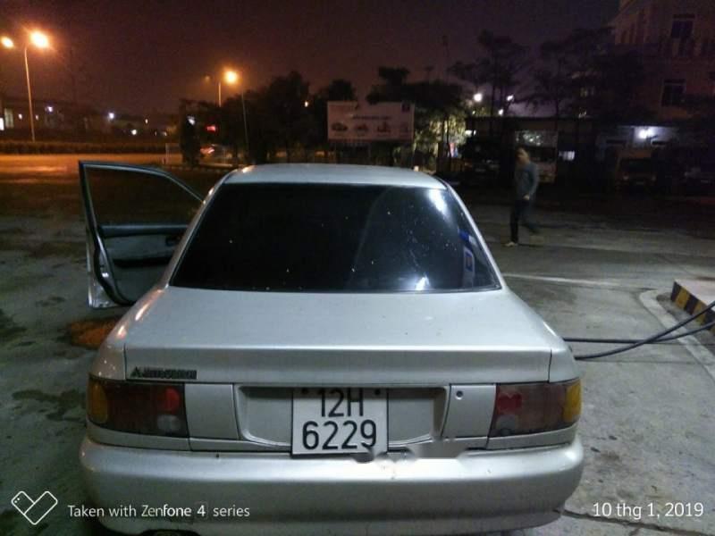 Mitsubishi Lancer 1995 - Cần bán lại xe Mitsubishi Lancer đời 1995, màu bạc, nhập khẩu nguyên chiếc, giá tốt