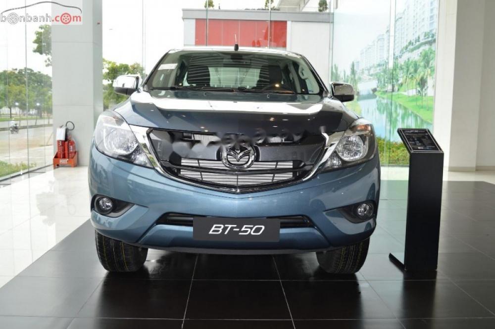 Mazda BT 50 2.2L 4x2 ATH 2018 - Bán Mazda BT 50 2.2L 4x2 ATH năm sản xuất 2018, xe nhập, giá 699tr