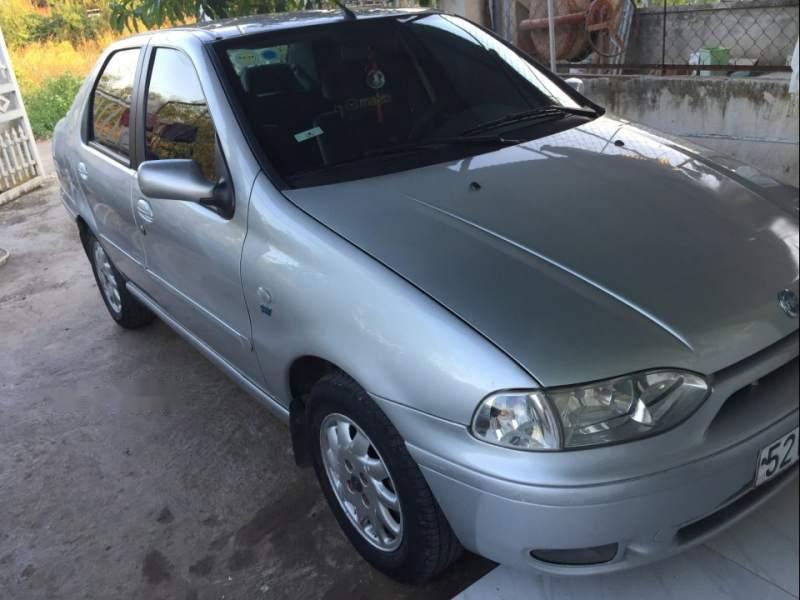 Fiat Siena  1.6HLX 2003 - Cần bán gấp Fiat Siena 1.6HLX năm 2003, xe nhà đi bao zin 98%, máy 1.6 mạnh êm ru