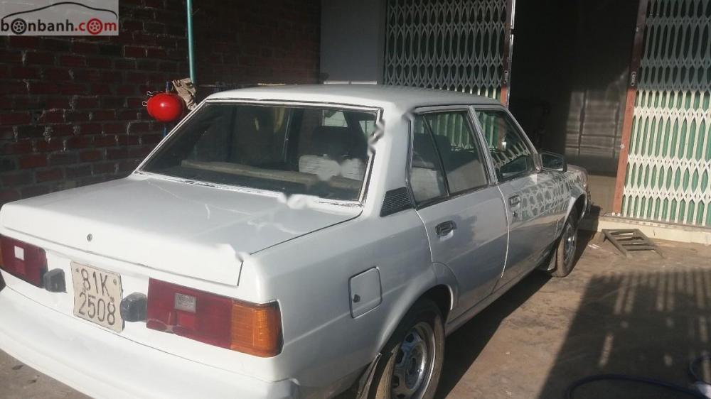 Toyota Carina 1990 - Xe cũ Toyota Carina sản xuất 1990, màu trắng, xe nhập