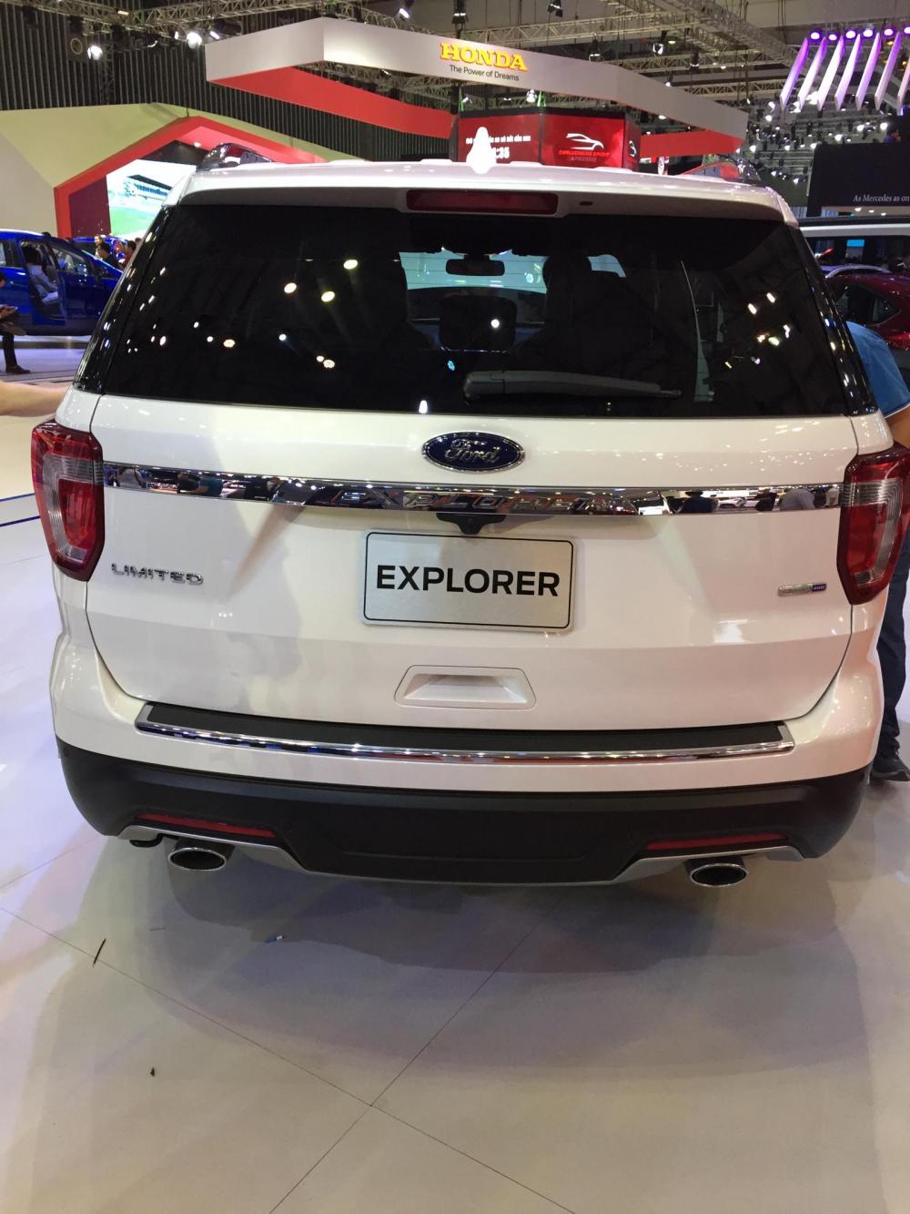 Ford Explorer 2019 - Bán Explorer nhập Mỹ, trắng, ưu đãi khủng, giao xe ngay. Lh: 0933170171