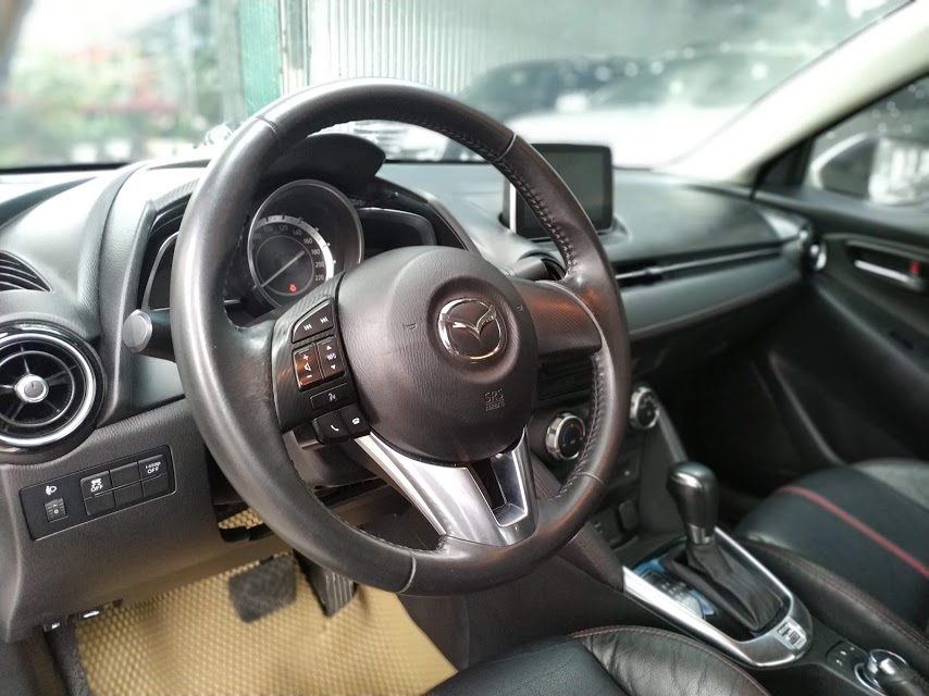 Mazda 2 1.5 AT 2016 - Cần bán Mazda 2 sản xuất năm 2016, màu trắng