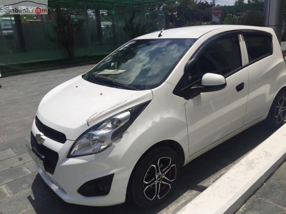 Chevrolet Spark LS 1.2 MT 2016 - Cần bán xe Chevrolet Spark LS 1.2 MT sản xuất 2016, màu trắng, 288 triệu