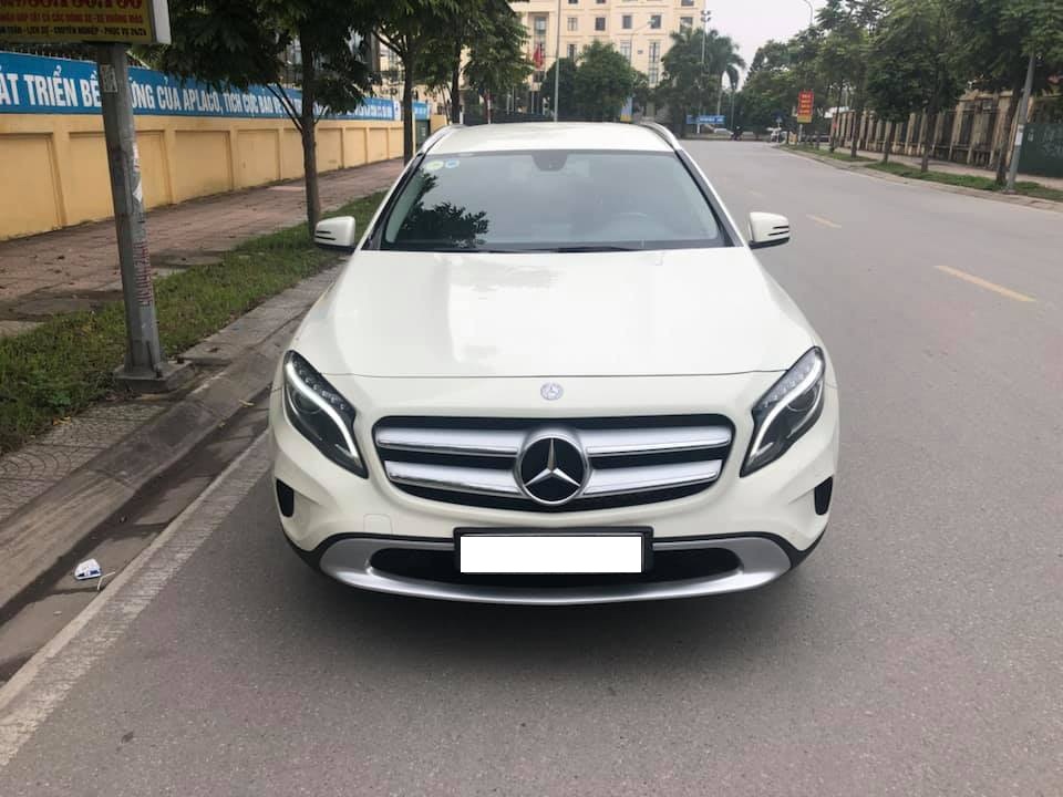 Mercedes-Benz GLA-Class GLA 200 2014 - Bán Mercedes GLA 200 sản xuất 2014, đăng ký 2015 màu trắng, nhập khẩu tại Đức