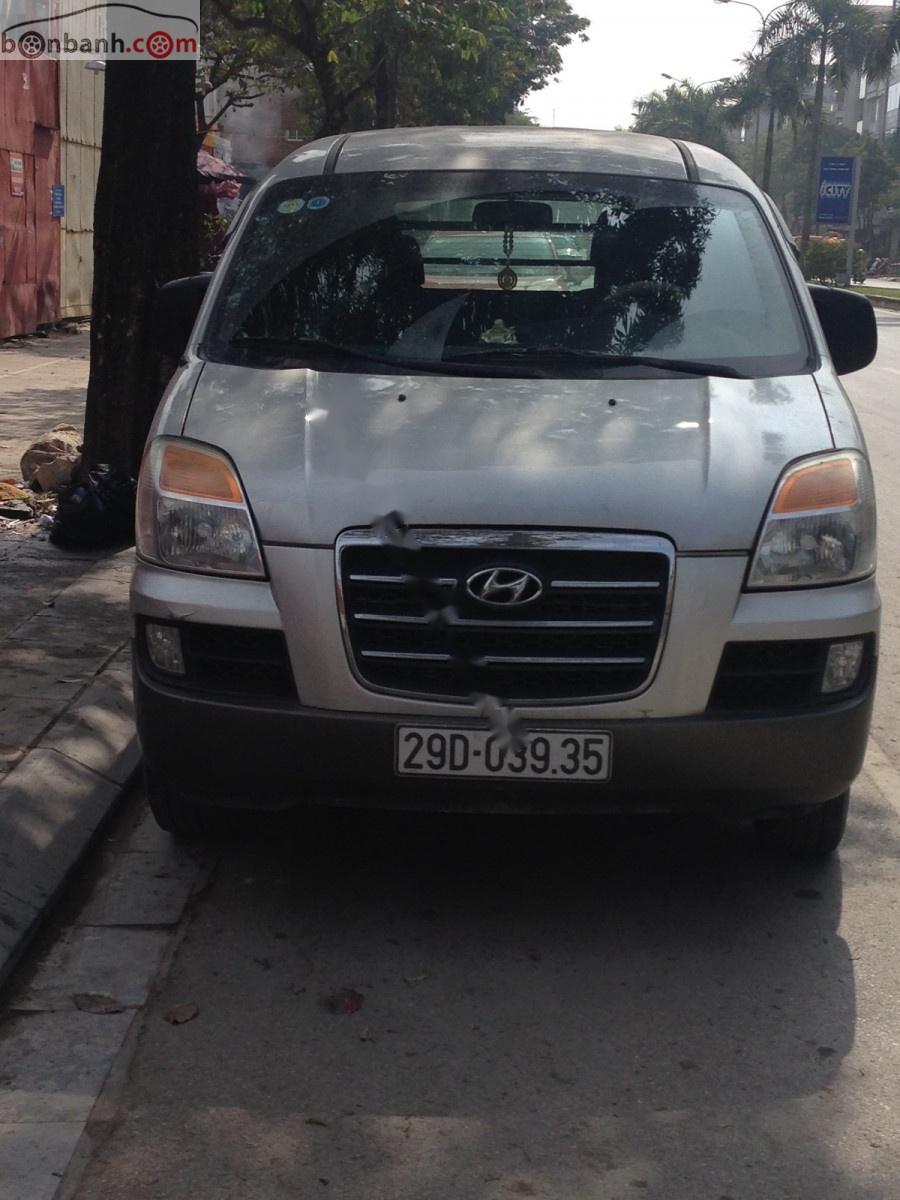 Hyundai Starex Van 2.5 AT 2006 - Cần bán Hyundai Starex Van 2.5 AT 2006, màu bạc, nhập khẩu nguyên chiếc chính chủ giá cạnh tranh