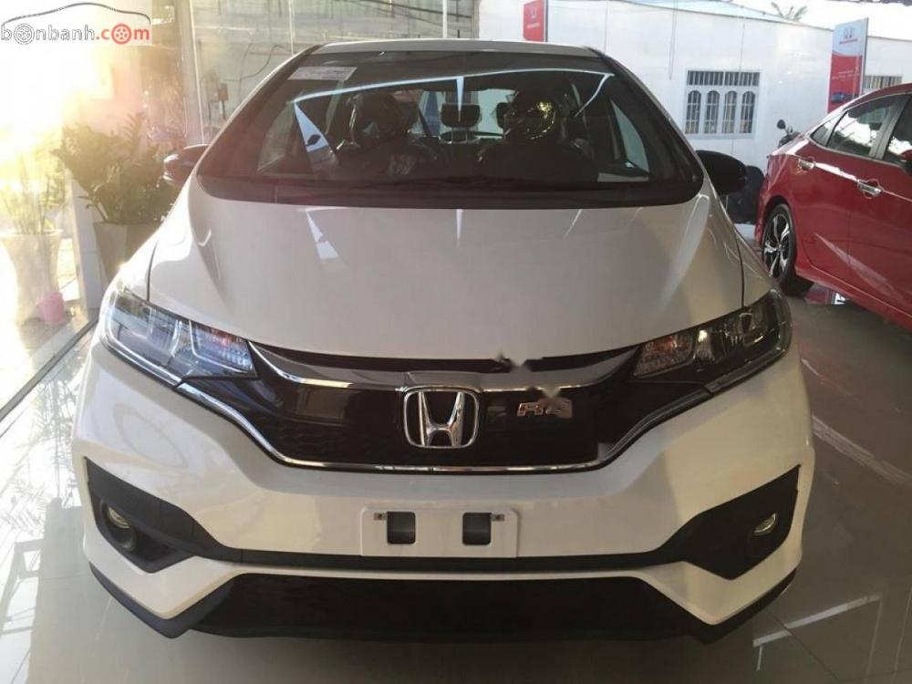 Honda Jazz RS 2018 - Bán ô tô Honda Jazz RS sản xuất năm 2018, màu trắng, nhập khẩu, giá 624tr