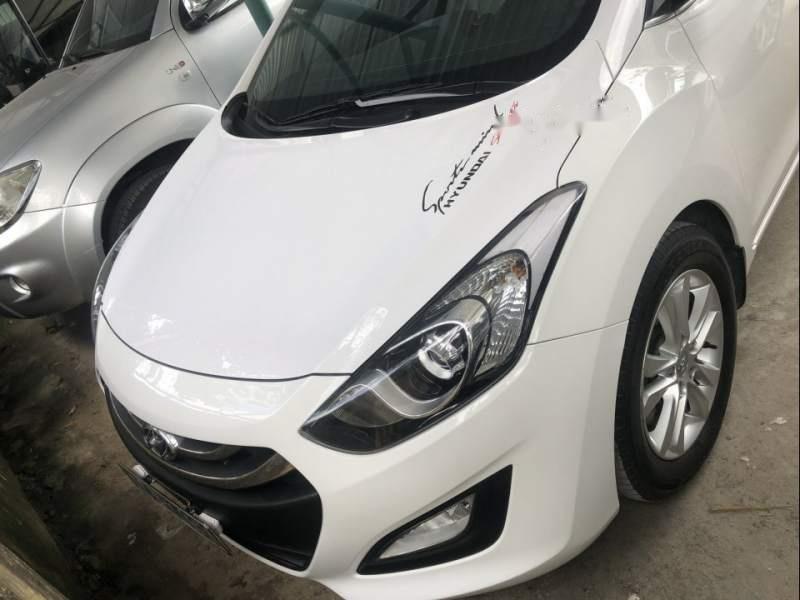 Hyundai i30 2013 - Bán Hyundai i30 đời 2013, màu trắng, xe nhập chính chủ, giá chỉ 479 triệu