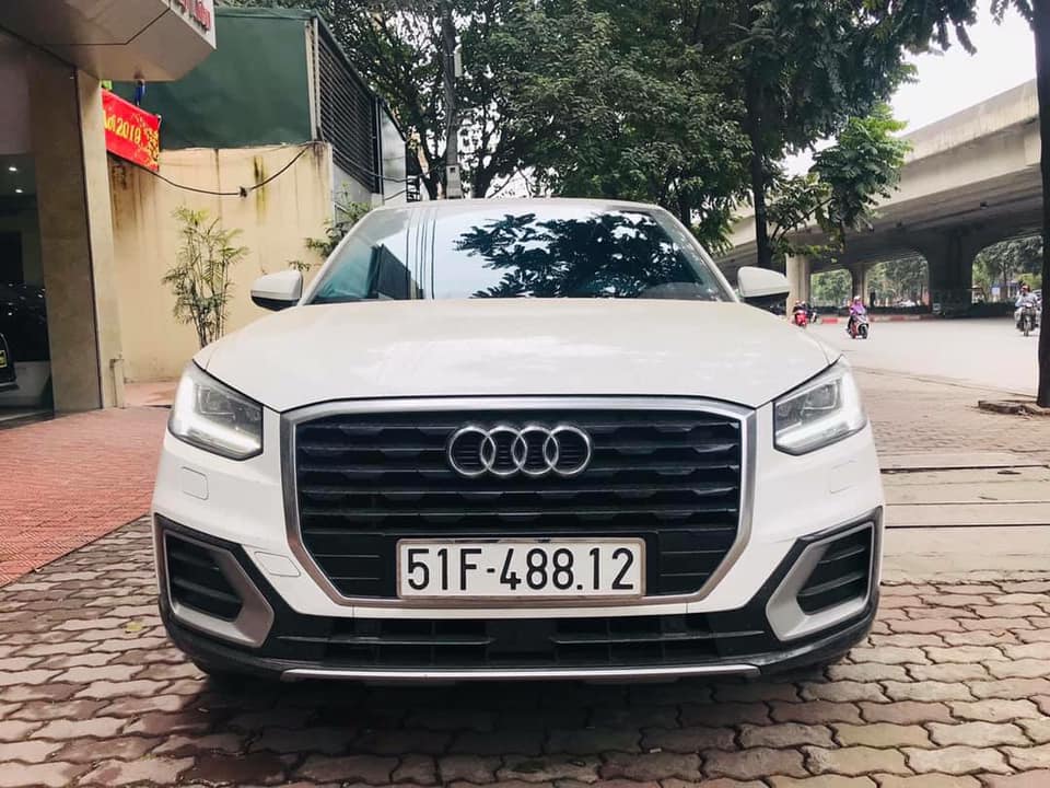 Audi Q2 1.4TFSI 2017 - Bán Audi Q2 1.4TFSI 2017, màu trắng, nhập khẩu nguyên chiếc