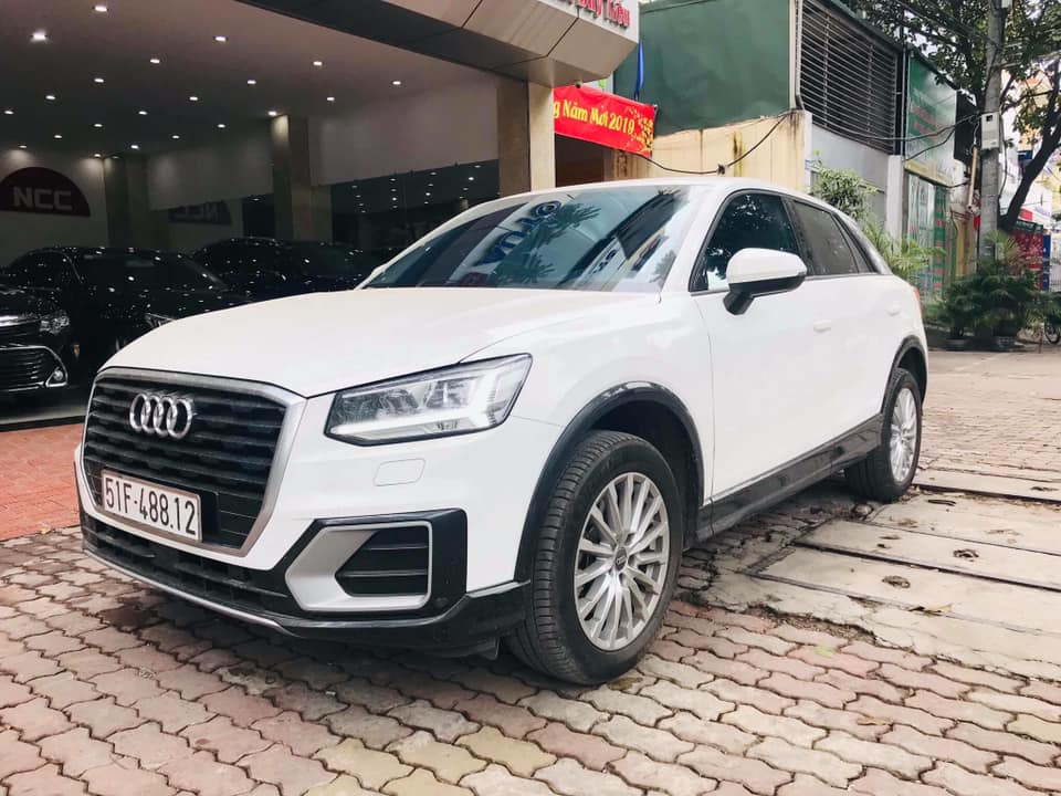 Audi Q2 1.4TFSI 2017 - Bán Audi Q2 1.4TFSI 2017, màu trắng, nhập khẩu nguyên chiếc