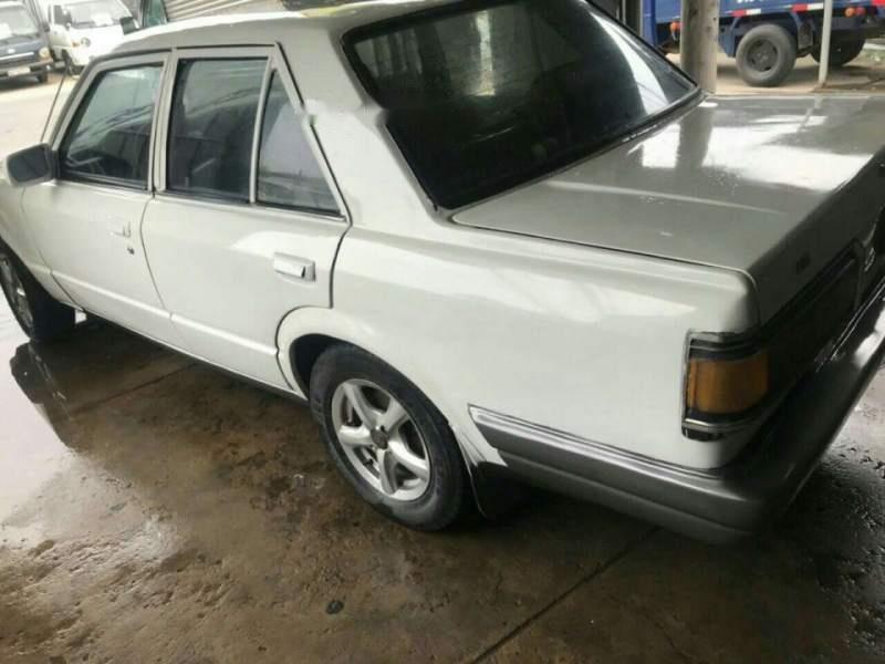 Toyota Carina 1981 - Bán ô tô Toyota Carina đời 1981, màu trắng, nhập khẩu  