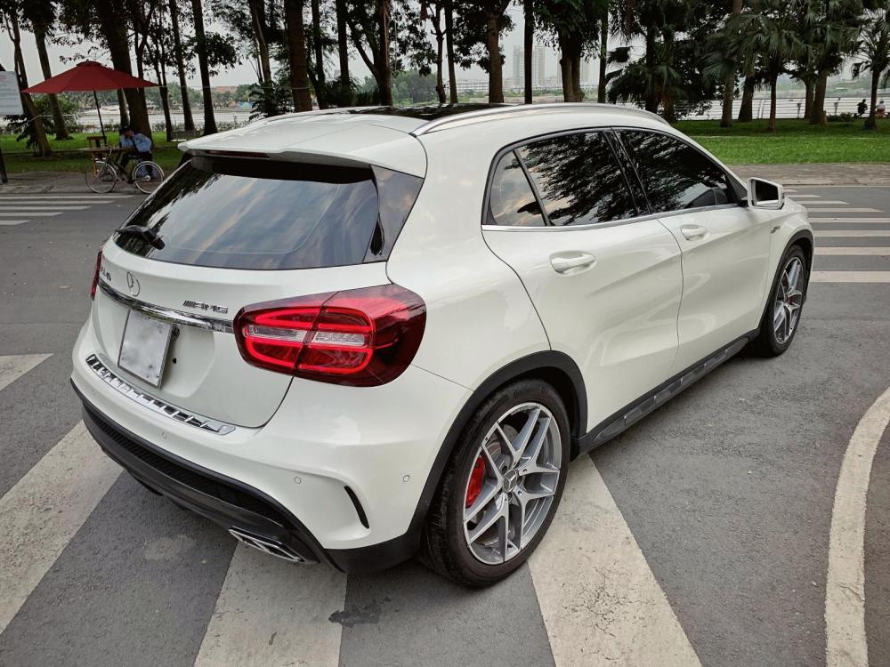 Mercedes-Benz GLA-Class GLA45 AMG 2015 - Bán GLA 45 AMG màu trắng model 2016. ĐK T5/2016 nhập chính hãng full option