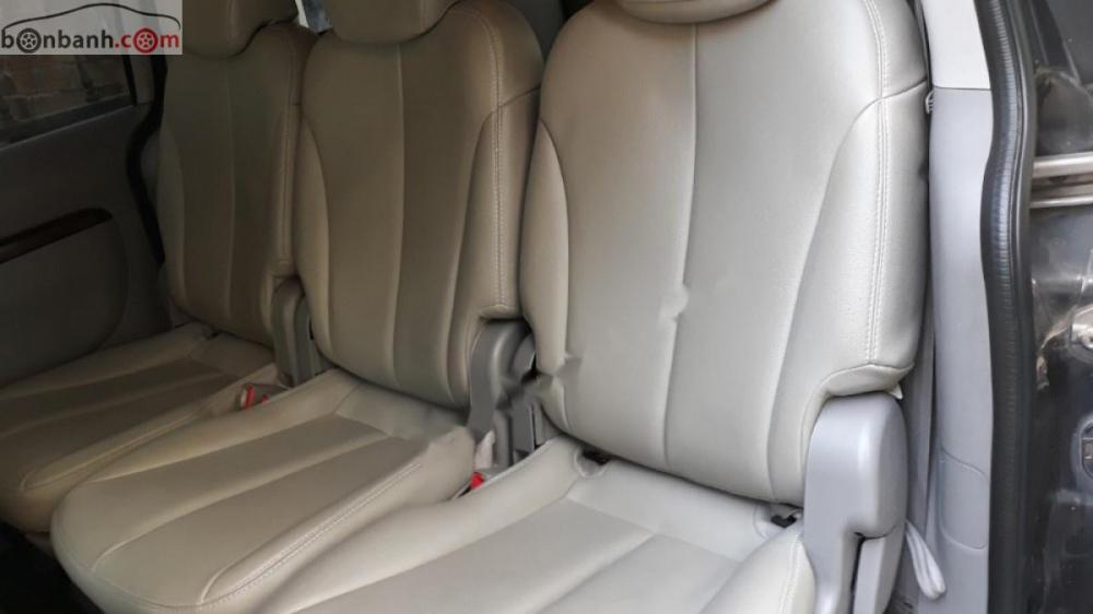 Kia Carnival EX 2.7 MT 2009 - Bán Kia Carnival 2.7 đời 2009, màu đen, nhập khẩu xe gia đình, 380tr