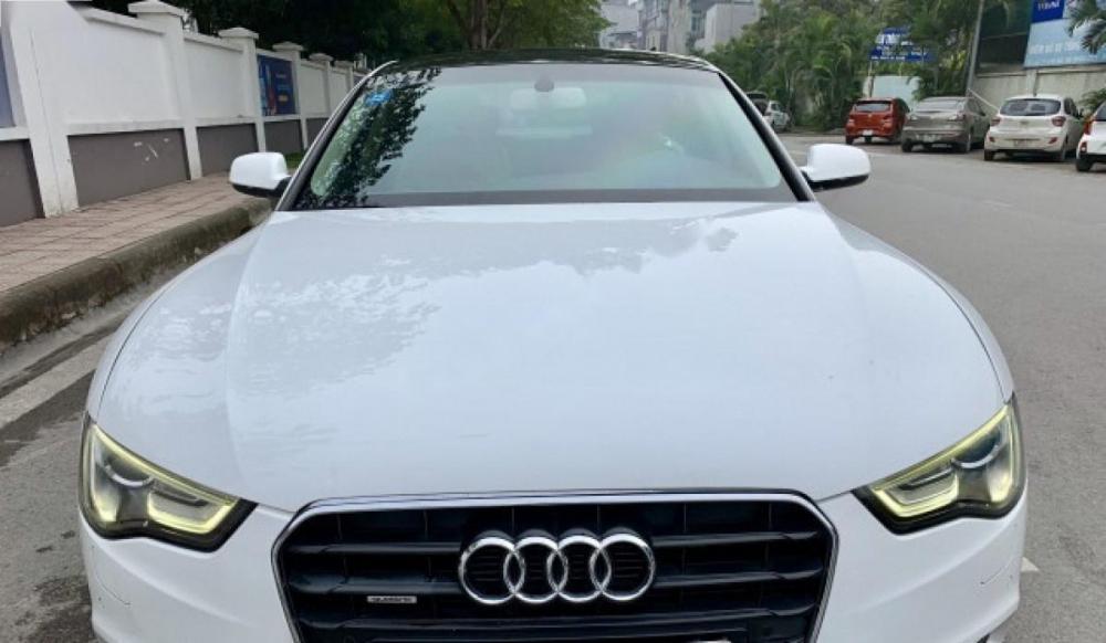 Audi A5 Sportback 2.0 2012 - Bán Audi A5 Sportback 2.0 đời 2012, màu trắng, xe nhập