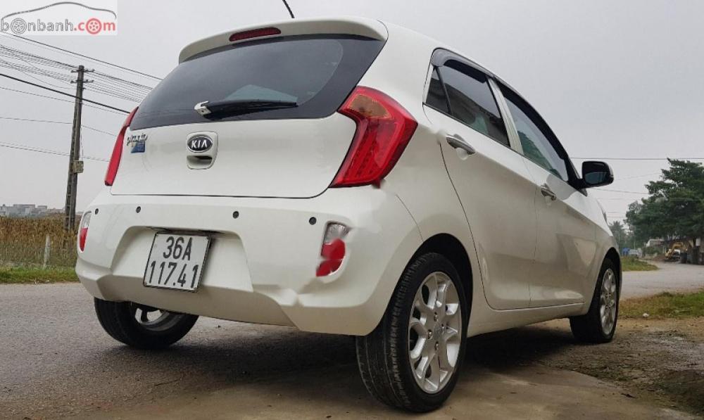 Kia Picanto 1.25 AT 2012 - Cần bán xe Kia Picanto 1.25 số tự động, đời 2012, máy xăng, màu trắng, nội thất màu ghi, dáng Hatchback