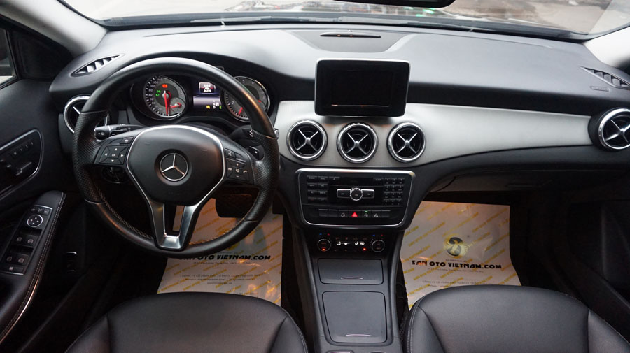 Mercedes-Benz GLA-Class 200 2015 - Bán Mercedes 200 sản xuất 2015, model 2016 nhập khẩu Đức