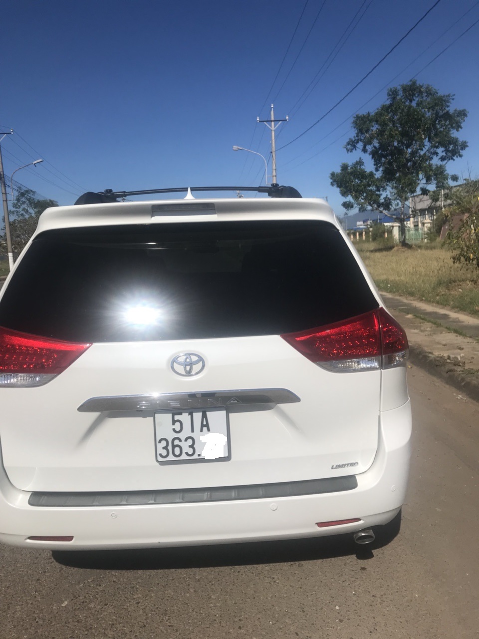 Toyota Sienna 2014 - Cần bán xe Toyota Sienna năm sản xuất 2014, màu trắng, nhập khẩu nguyên chiếc