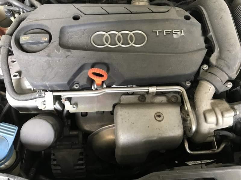 Audi A1   2010 - Cần bán lại xe Audi A1 đời 2010, màu trắng, nhập khẩu