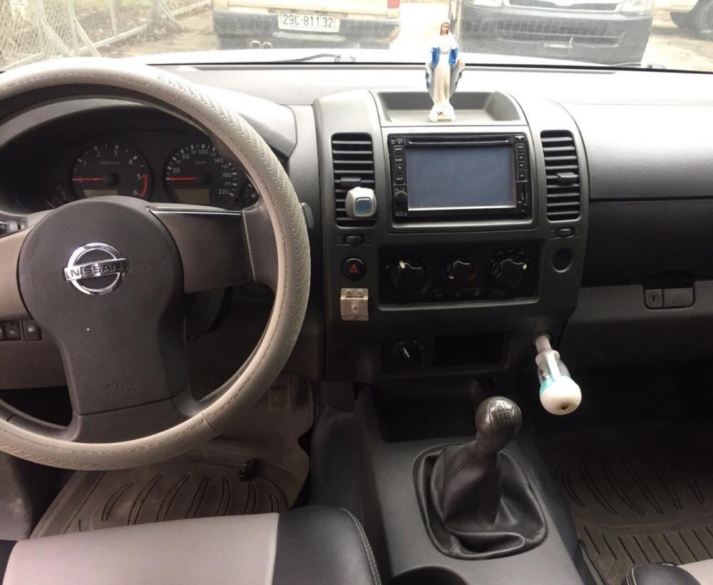 Nissan Navara 2012 - Bán xe Nissan Navara đăng ký lần đầu 2012, màu xám (ghi) còn mới, giá 385tr
