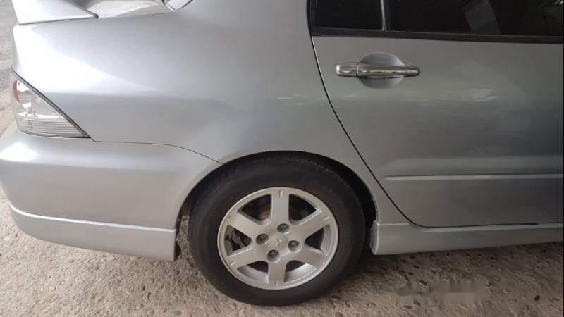 Mitsubishi Lancer 2005 - Bán xe Mitsubishi Lancer năm sản xuất 2005, màu bạc, xe nhập 