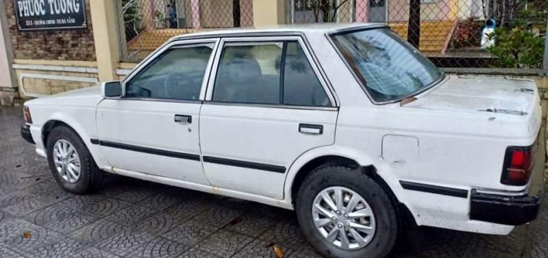 Nissan Bluebird 1998 - Bán xe Nissan Bluebird năm 1998, màu trắng, nhập khẩu nguyên chiếc