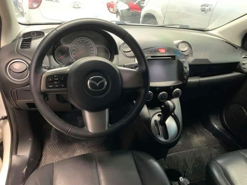 Mazda 2  S   2014 - Cần bán lại xe Mazda 2 S 2014, màu trắng, nhập khẩu nguyên chiếc, giá 425tr