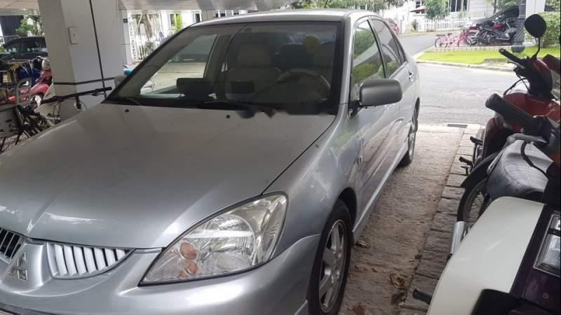 Mitsubishi Lancer 2005 - Bán xe Mitsubishi Lancer năm sản xuất 2005, màu bạc, xe nhập 