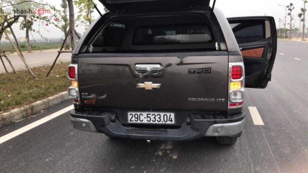 Chevrolet Colorado LTZ 2.8L 4x4 MT 2014 - Bán xe Chevrolet Colorado LTZ 2.8 - 4x4 màu nâu (Số sàn - máy dầu), ký lần đầu 6/2015