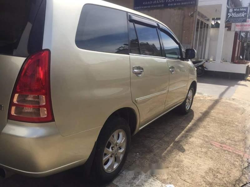 Toyota Innova 2006 - Bán Toyota Innova 2006, màu vàng, 310 triệu