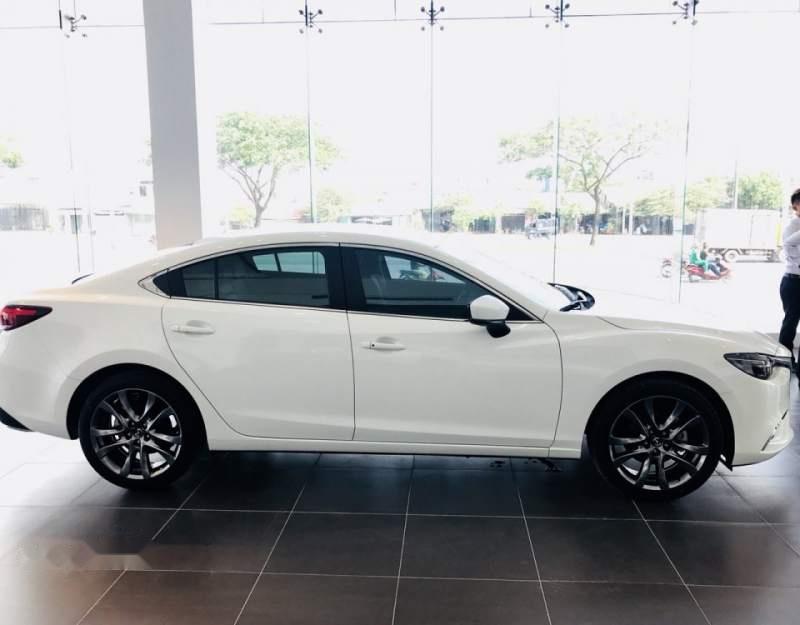 Mazda 6   2.0 Premium  2019 - Cần bán Mazda 6 2.0 Premium 2019, giá tốt