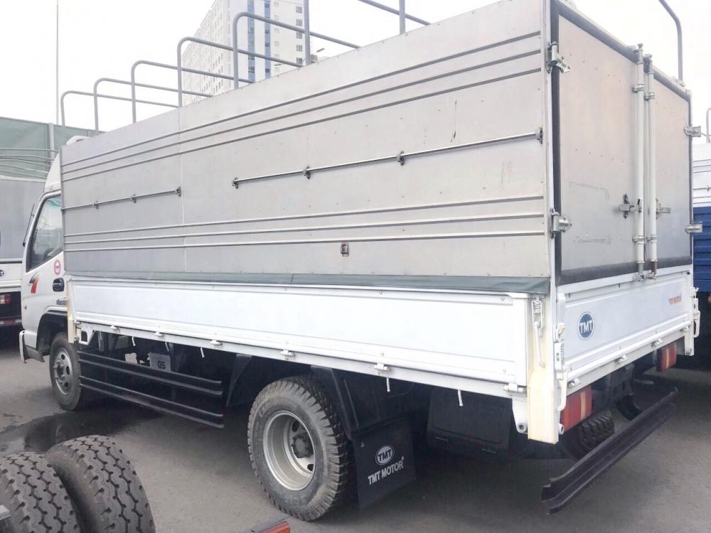 Fuso 2016 - Bán xe tải Isuzu 1.6 tấn thùng 4m2 xả hàng tồn