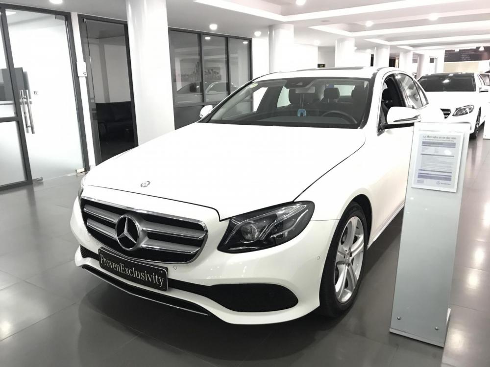 Mercedes-Benz E class E250 2018 - Bán Mercedes E250 giá tốt, khuyến mại trao tay giao ngay tức thì, Lh 0965075999