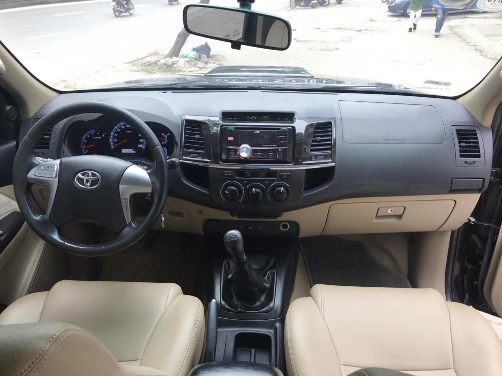 Toyota Fortuner 2.5G  2014 - Cần bán gấp Toyota Fortuner năm 2014 màu đen, 805 triệu