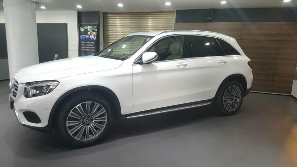 Mercedes-Benz GLC-Class 250 2018 - Bán Mercedes GLC250 New 2018, full màu, giá tốt giao ngay ưu đãi hấp dẫn - LH 0965075999