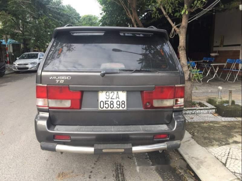 Ssangyong Musso    2002 - Cần bán Ssangyong Musso sản xuất 2002, màu xám, xe nhập, giá tốt