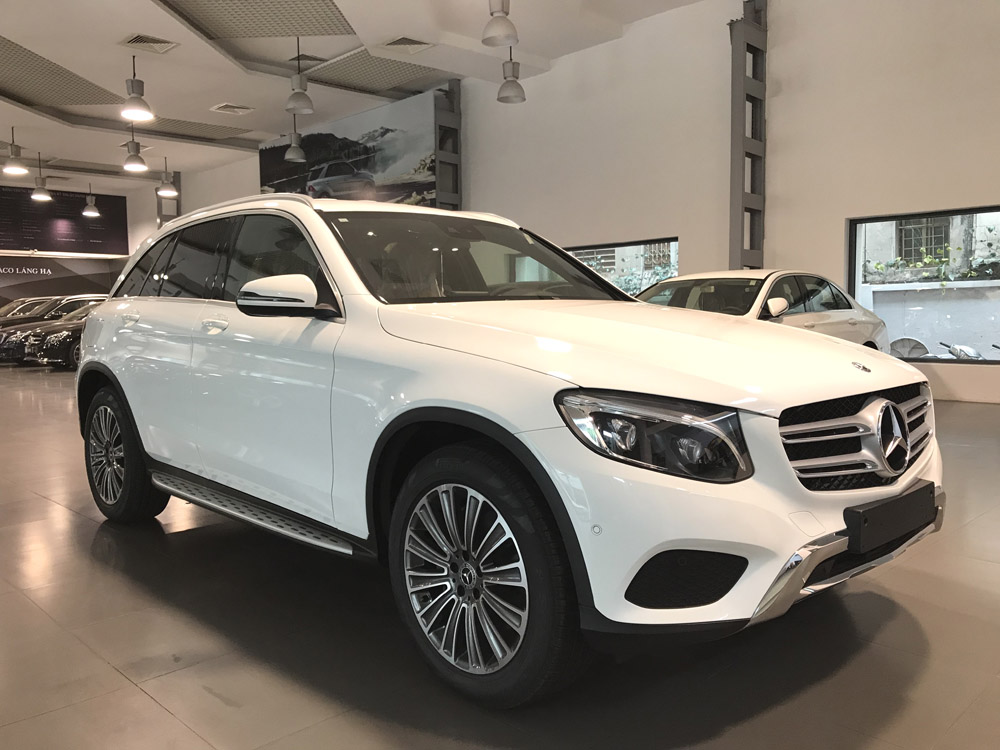 Mercedes-Benz GLC-Class 250 2018 - Bán Mercedes GLC250 New 2018, full màu, giá tốt giao ngay ưu đãi hấp dẫn - LH 0965075999