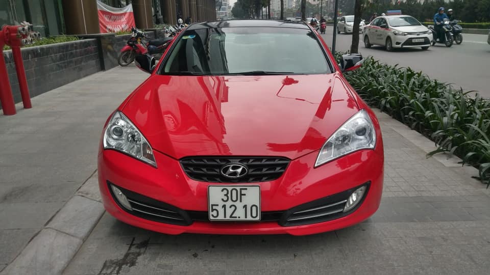 Hyundai Genesis Coupe 2.0 AT 2010 - Cần bán xe Hyundai Genesis Coupe 2.0 AT đời 2010, màu đỏ, nhập khẩu