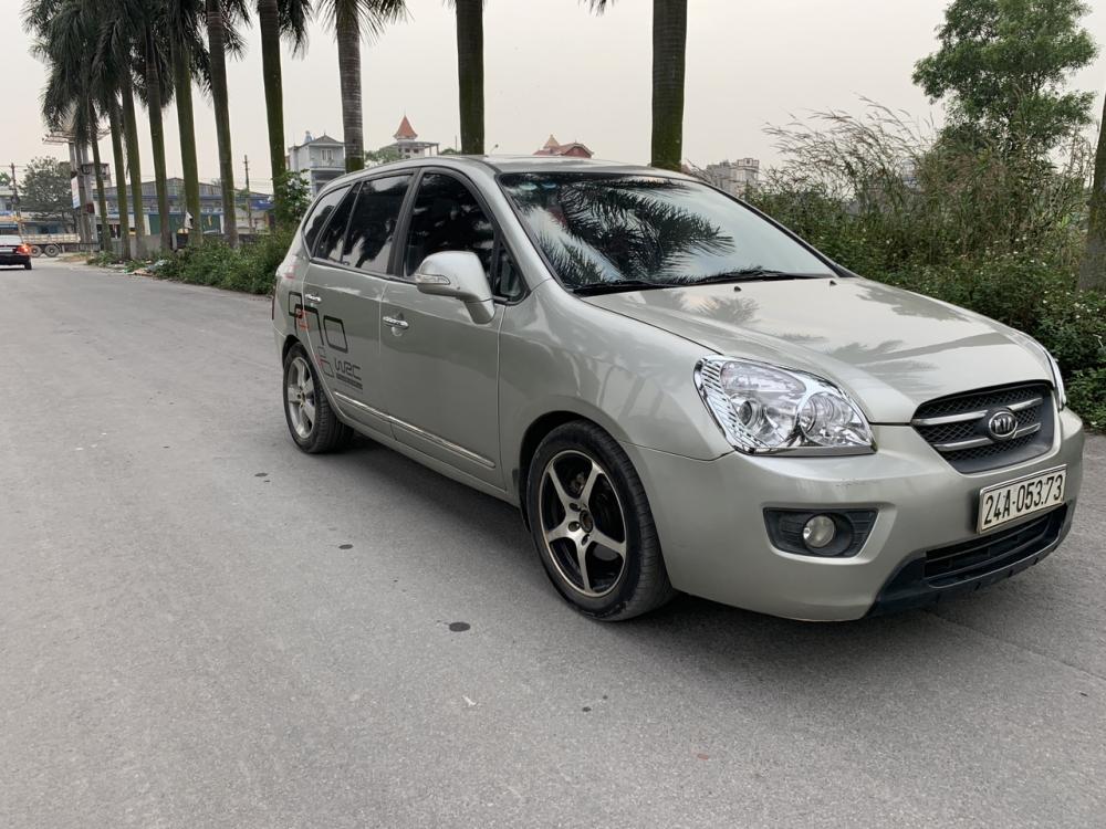 Kia Carens 2010 - Bán xe Kia Carens đời 2010, màu bạc, giá chỉ 275 triệu - alo 0888141655