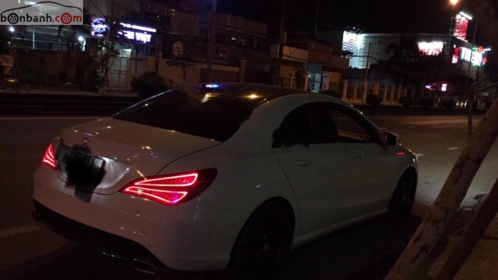 Mercedes-Benz CLA class  CLA 200 2016 - Bán Mercedes CLA 200 đời 2016, màu trắng, xe nhập