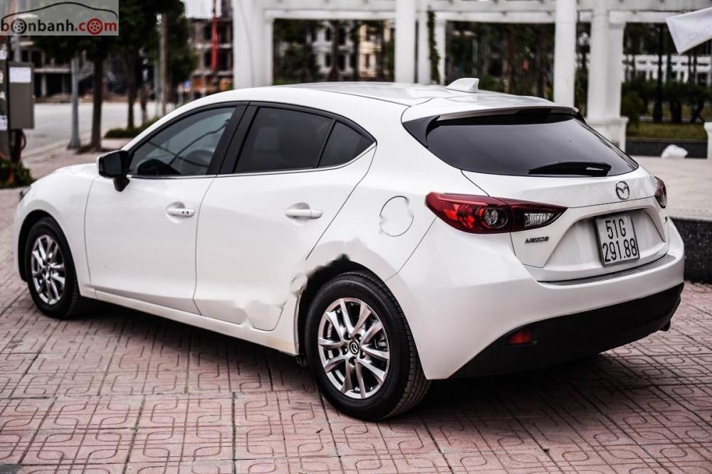 Mazda 3 1.5L 2016 - Cần bán xe Mazda 3 1.5L năm sản xuất 2016, màu trắng